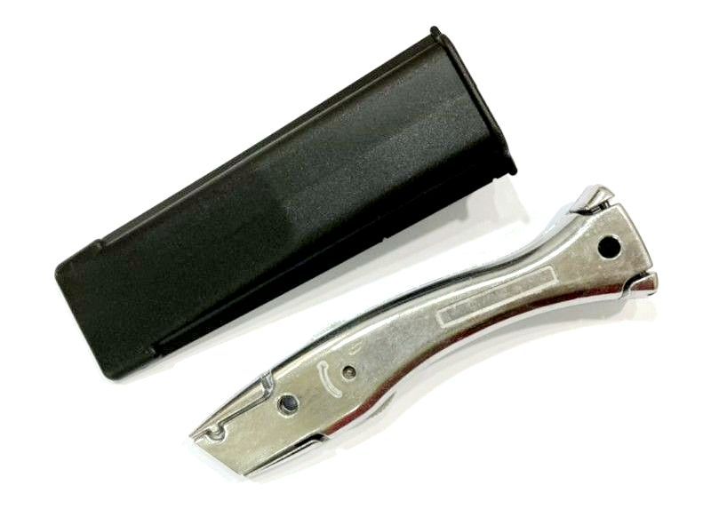 UTILITY KNIFE WITH HOLSTER